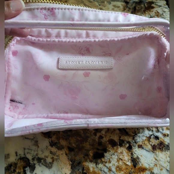 Stoney Clover Lane Accessories - Stoney Clover Lane Climbing Roses Small Clear Front Pouch